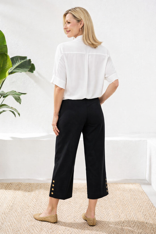 Flatten It® Tummy Control Wide Leg Pull-On Capris Pants-Black