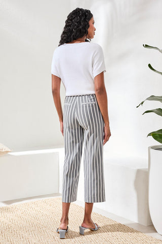 Bengaline Stripe Pull-On Capri Pants-Black