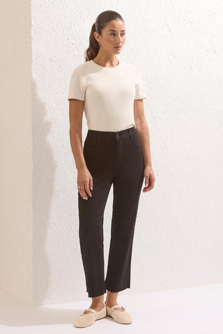 Jean Sophia, Coupe Galbée Microévasée-Noir