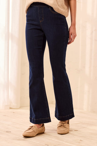 Audrey Boundless Stretch Denim Pull-On Flare Jeans-Darknight