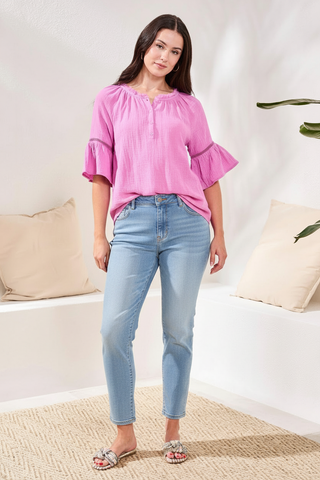 Light blue denim shorts product image
