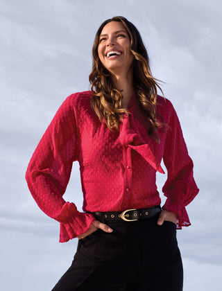 Blouse À Pois En Mousseline Crêpée Avec Nœud Papillon Au Col-Jazzy