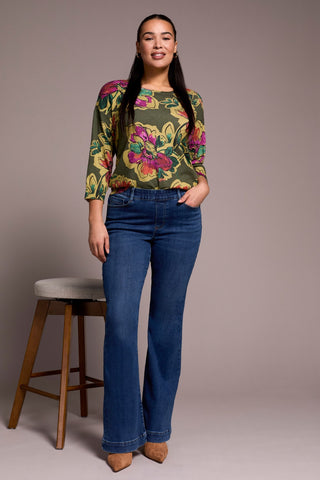 Audrey Boundless Stretch Denim Pull-On Flare Jeans-Fadedblue