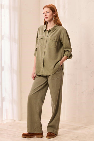 Classic Snap Front Collared Denim Shirt-Olivestone