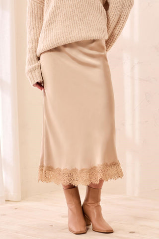 Satin Effect Midi Skirt With Lace Trim Hem-Pashmina