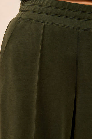 Soft Modal Wide Leg Pant With Pintuck Detail & Elastic Waistband-Cedargreen