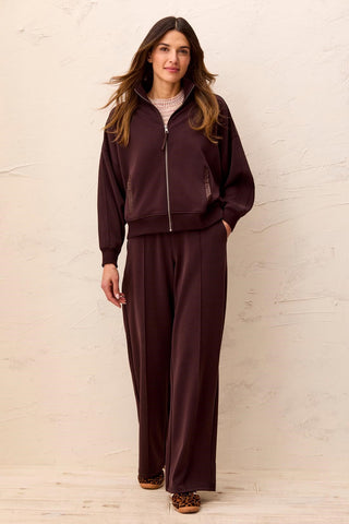 Soft Modal Wide Leg Pant With Pintuck Detail & Elastic Waistband-Saddlebrown