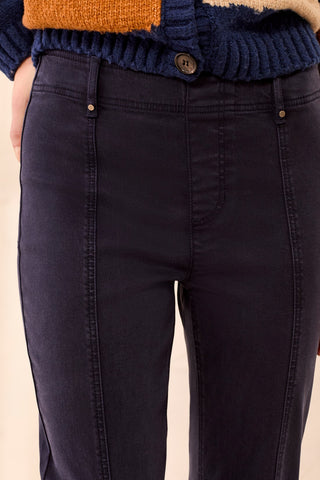 Pantalon Micro-Évasé À Enfiler En Sergé Doux Extensible Avec Couture Avant-Saphir
