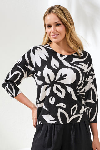 Soft Yarn Three-Quarter Sleeve Crewneck Sweater-Black